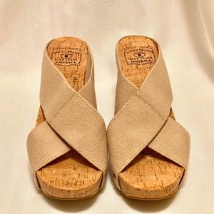 ❌ SOLD ❌ Lucky Brand Wedges (Miller)